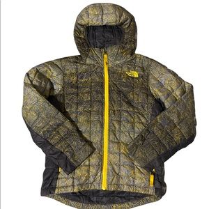 Boys North Face Jacket Yellow Gray 7 8